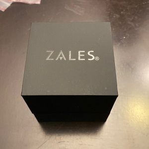 Empty Zales box